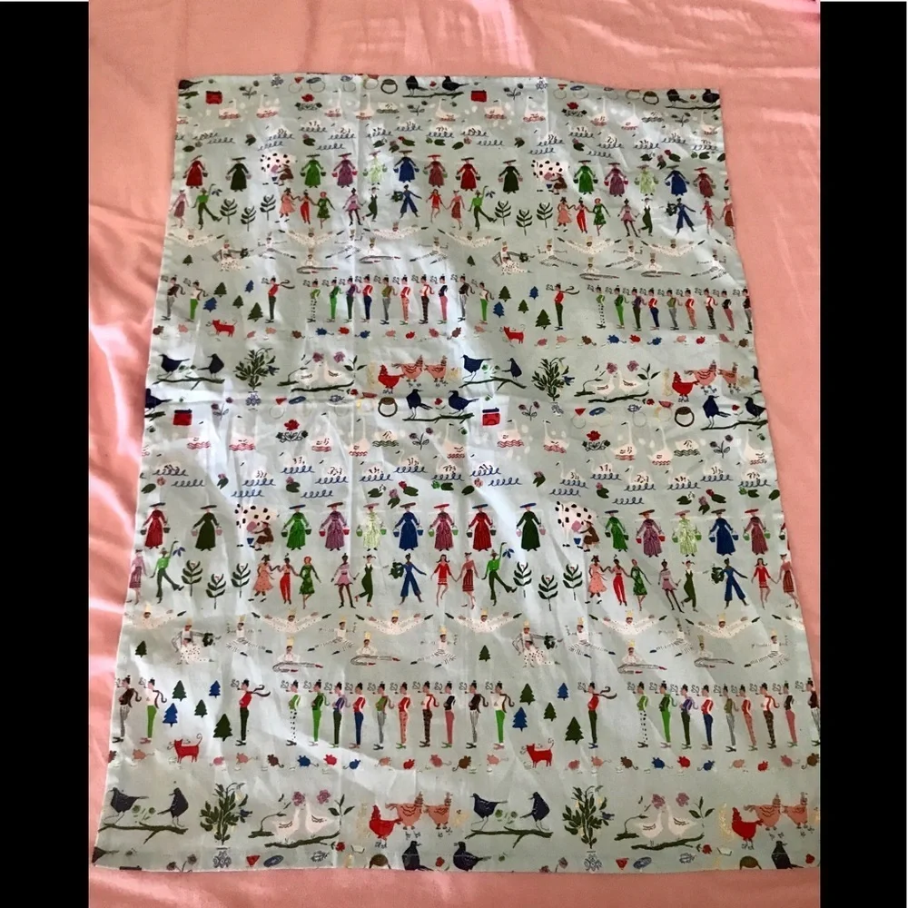 NWOT Anthropologie Delightful Dish Towel.